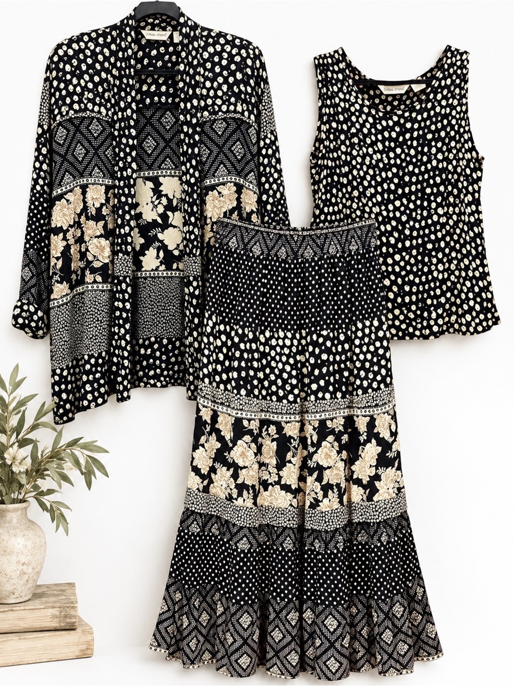 Casual Studio 3 Piece Cottagecore Skirt Tank Kimono Set Black Cream Floral M